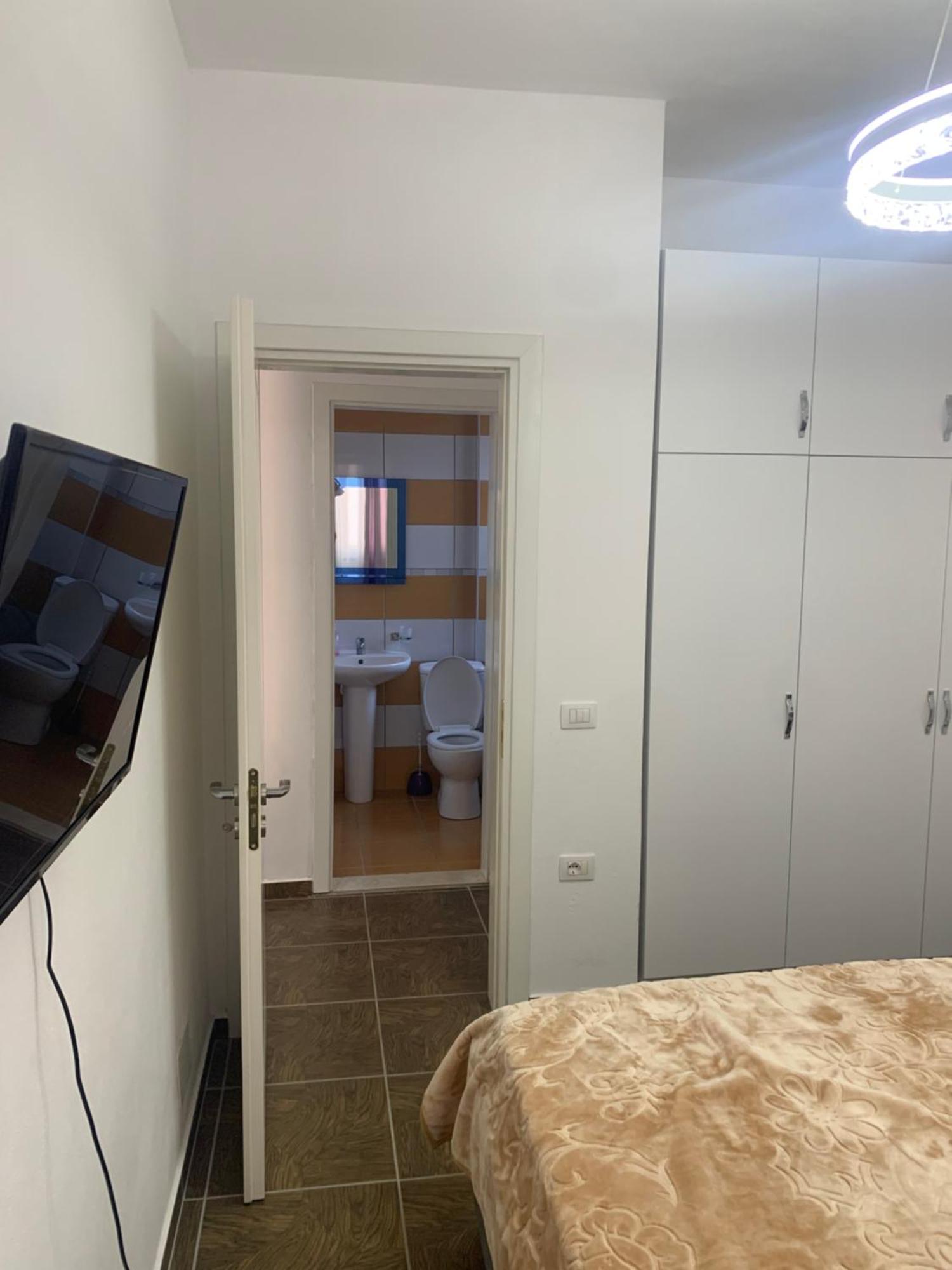 Adriatik Apartaments Sarandë Buitenkant foto