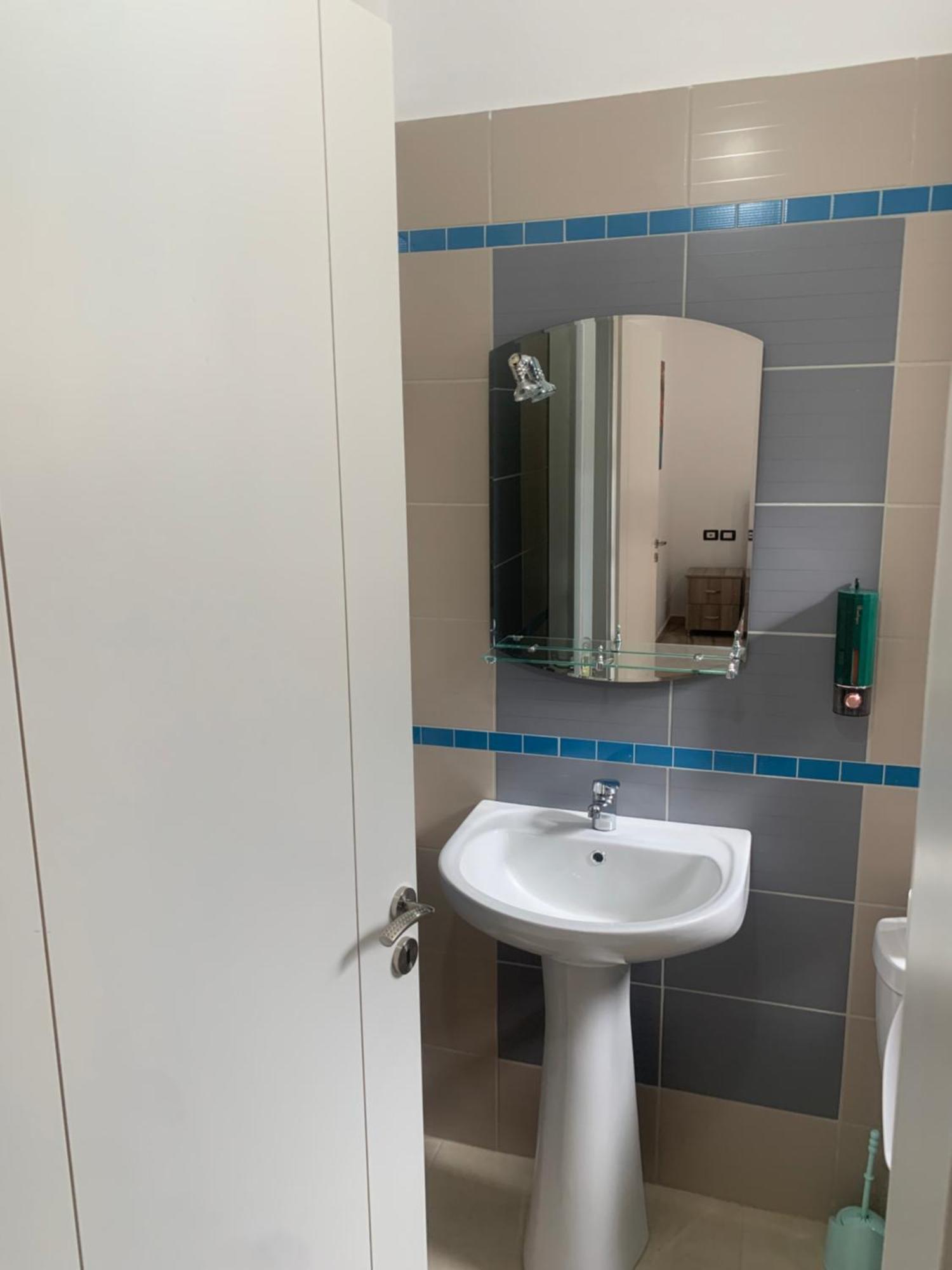 Adriatik Apartaments Sarandë Buitenkant foto
