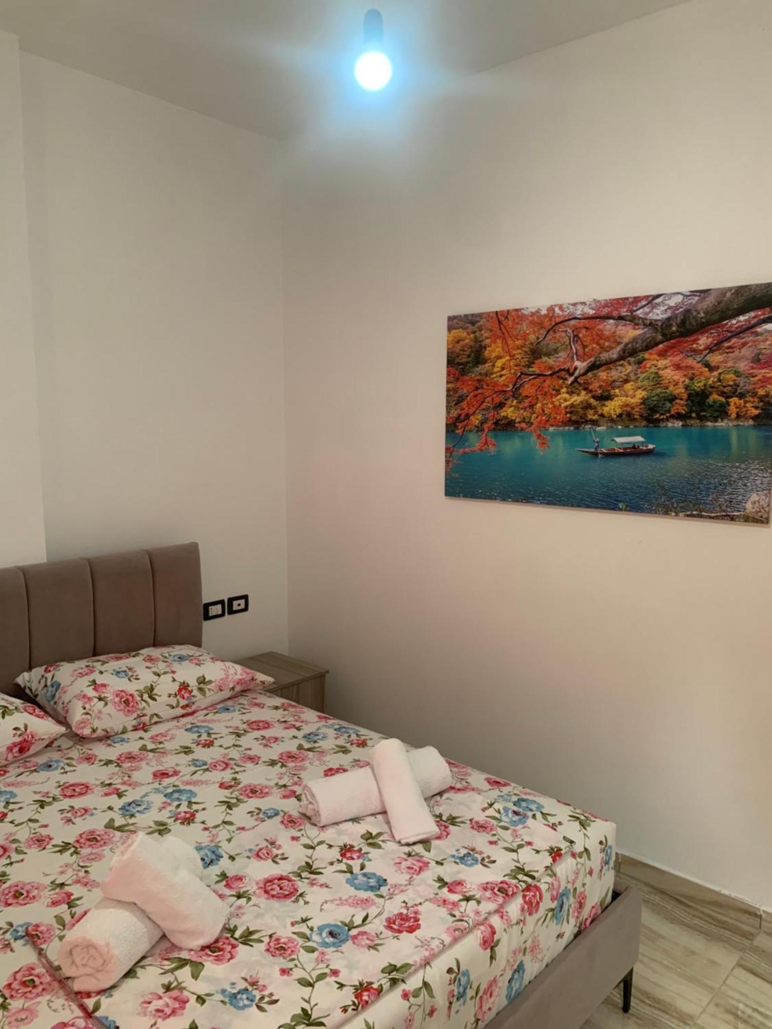Adriatik Apartaments Sarandë Buitenkant foto