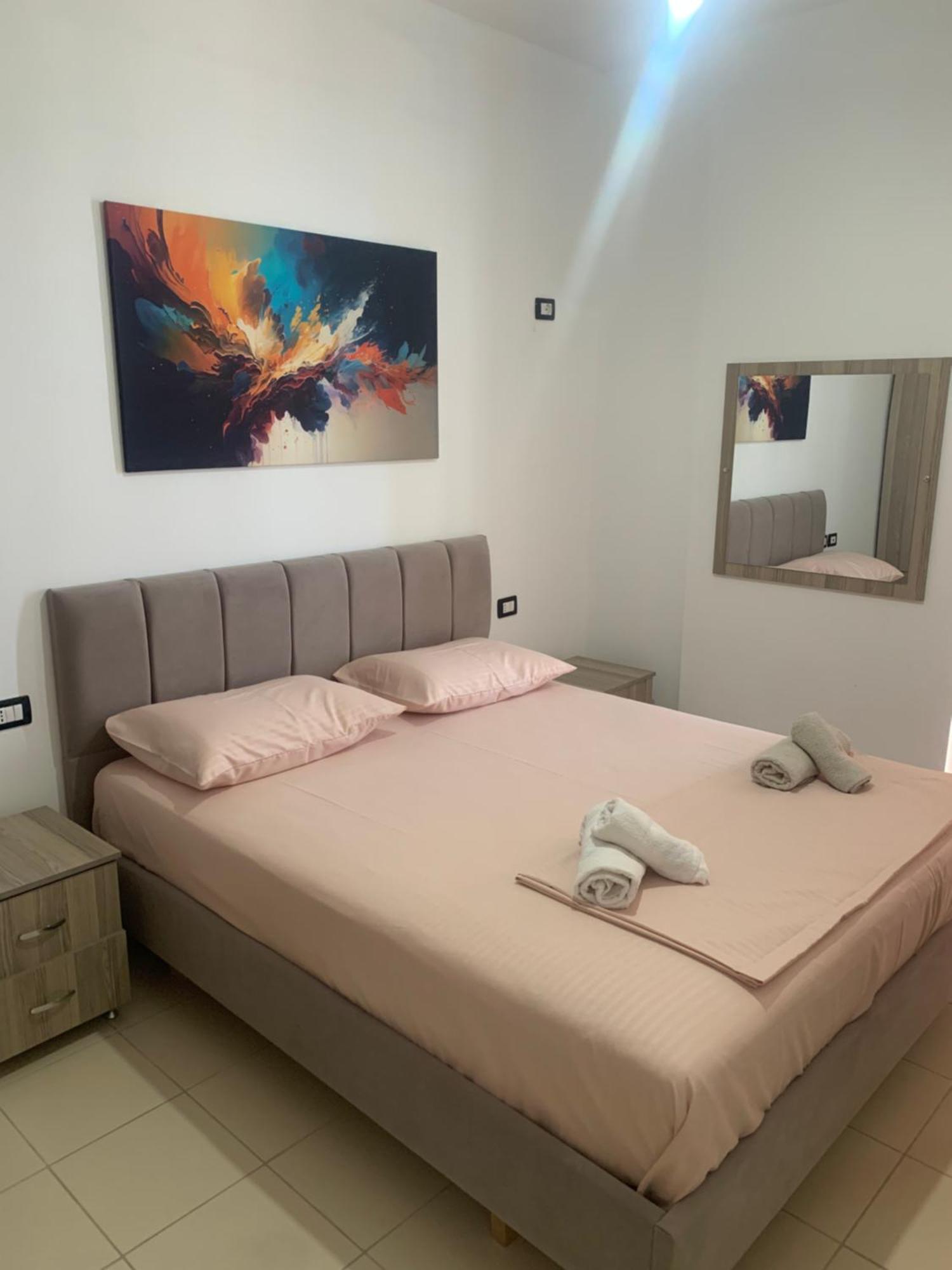 Adriatik Apartaments Sarandë Buitenkant foto