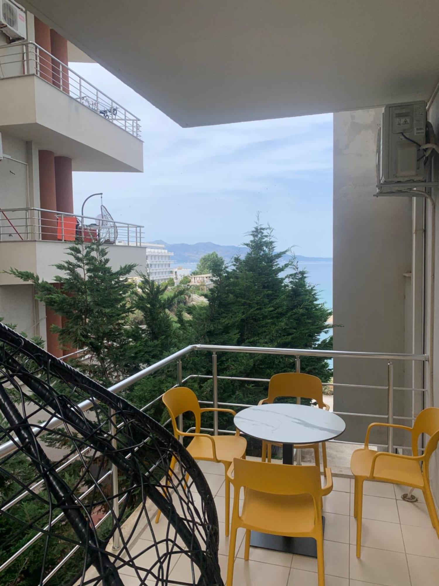 Adriatik Apartaments Sarandë Buitenkant foto