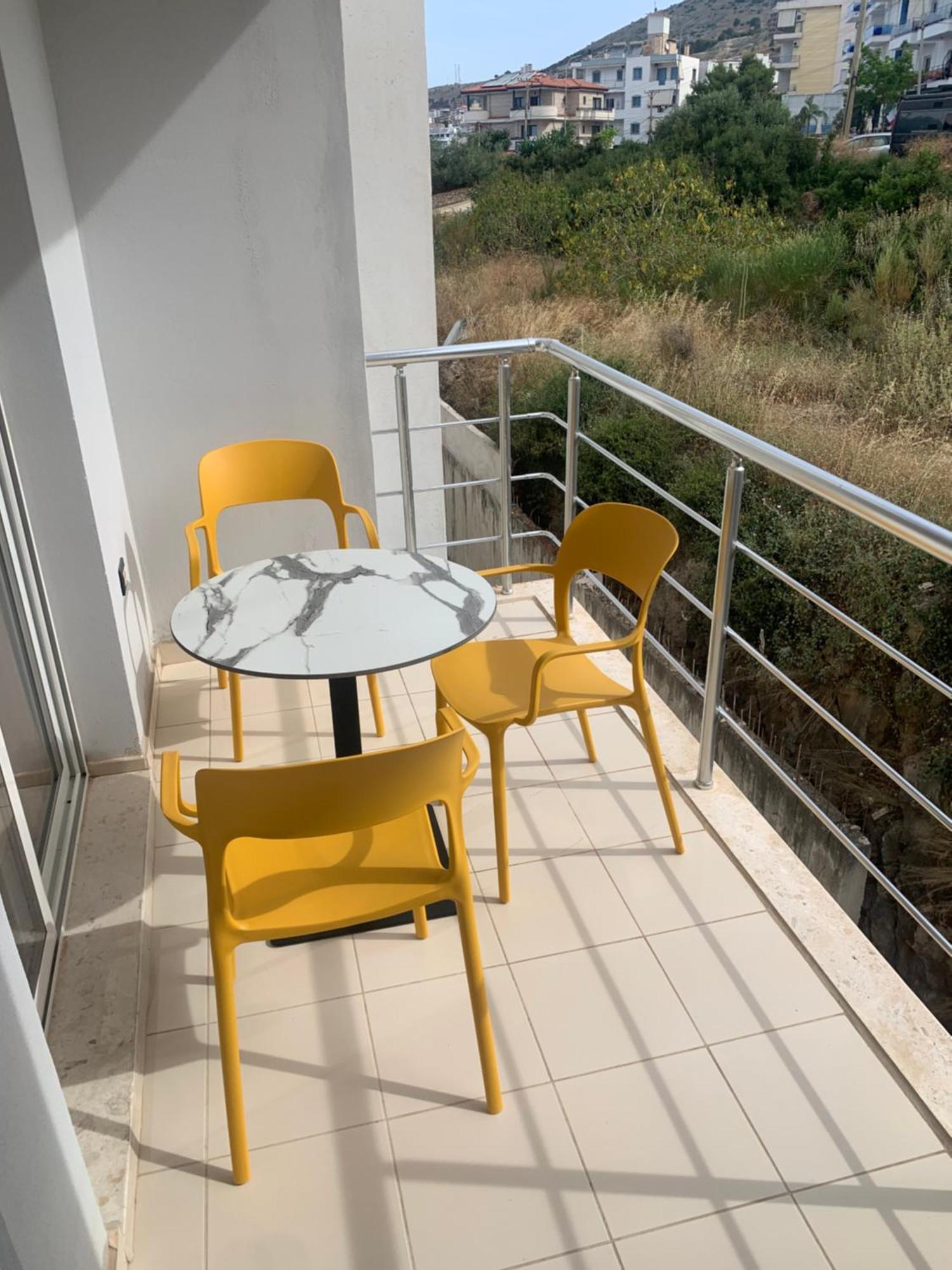 Adriatik Apartaments Sarandë Buitenkant foto